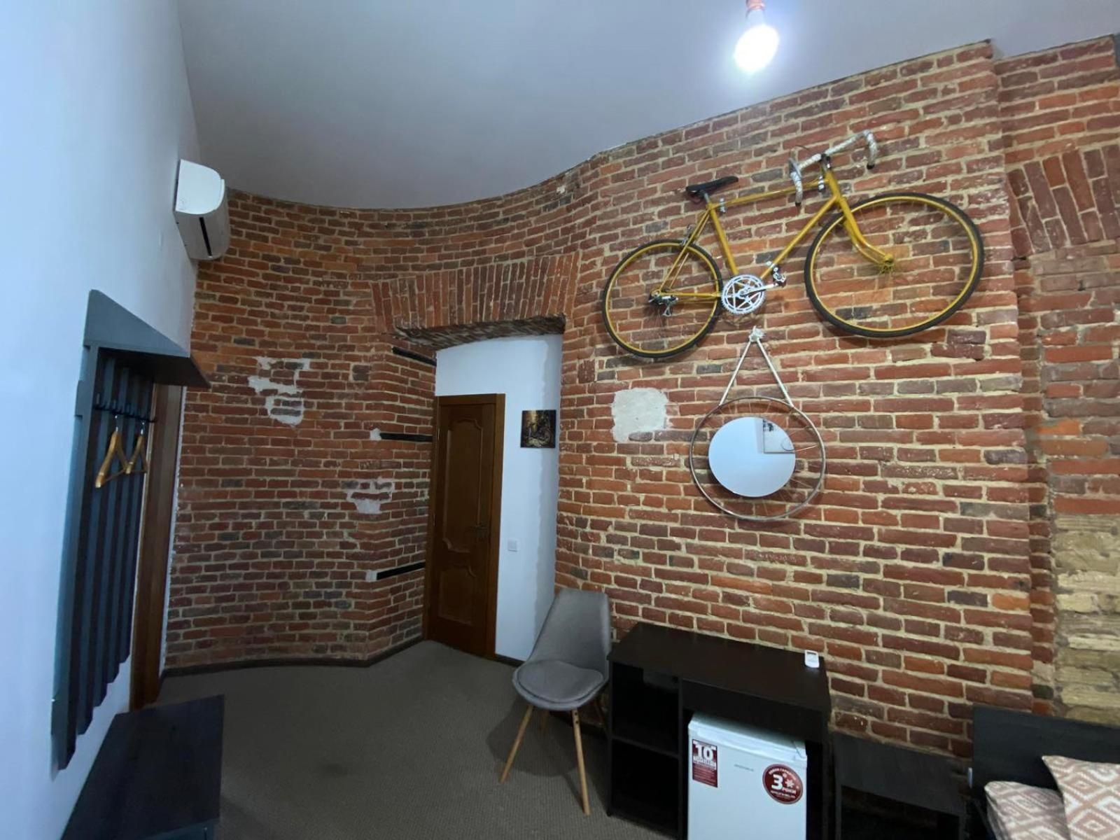 Hotel Rover Lviv Bagian luar foto