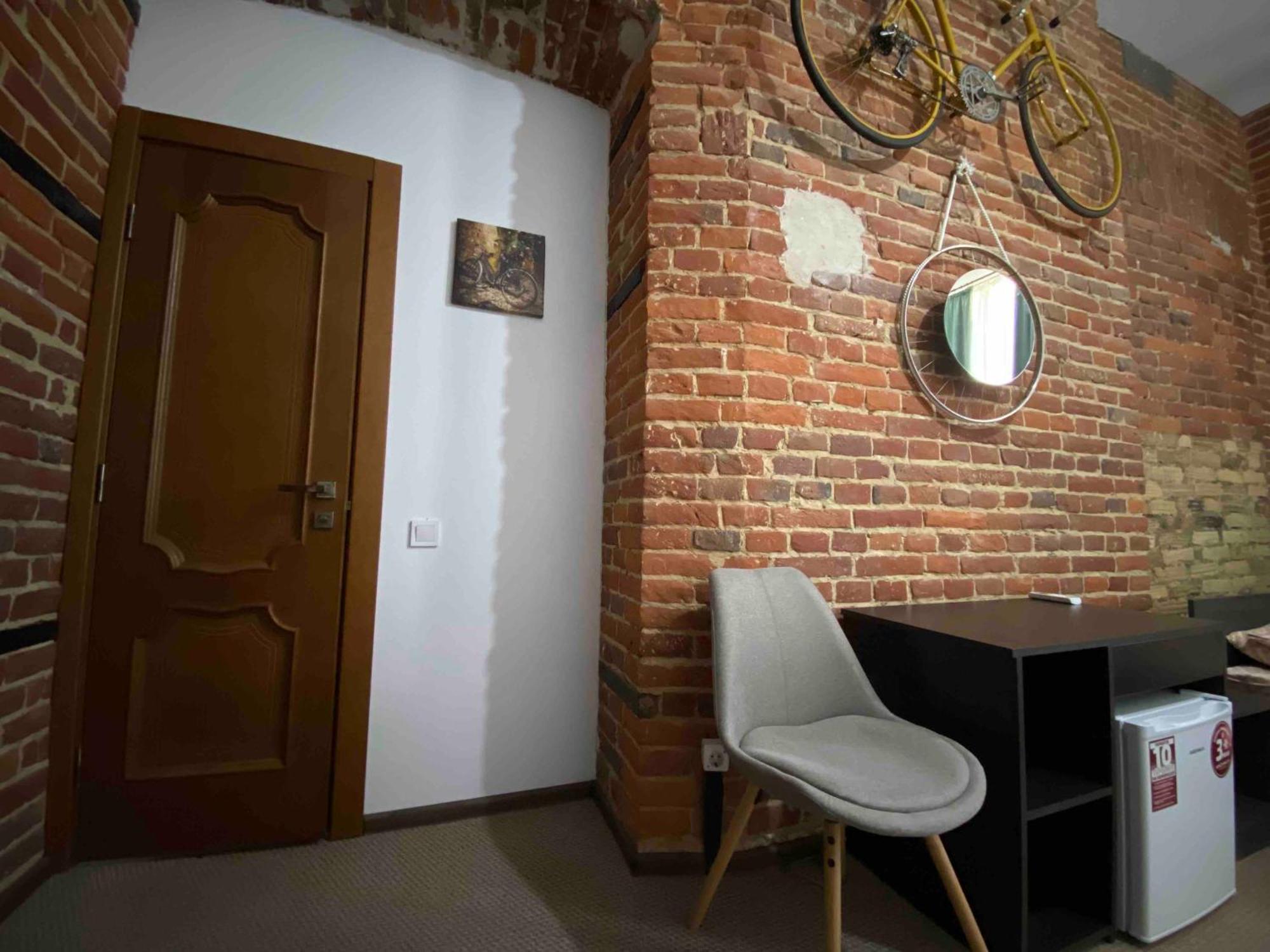 Hotel Rover Lviv Bagian luar foto
