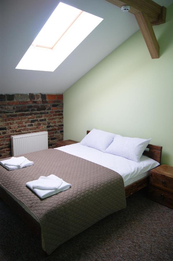 Hotel Rover Lviv Bagian luar foto